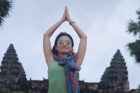 Phnom Penh Temple Tour & Chisor Mountain + Vietnam Transfer