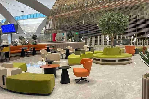 AUH Abu Dhabi International Airport: Pearl Lounge Terminal A International Departure: Pearl Lounge