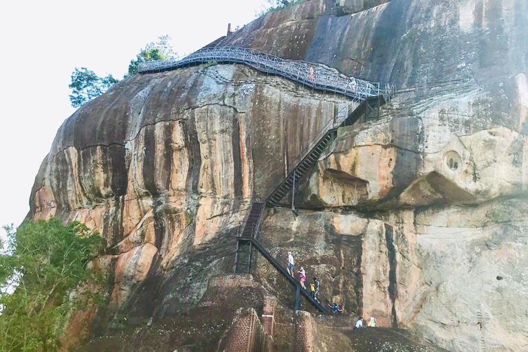 Sigiriya: Rock Fortress, Village Tour, and Jeep Safari