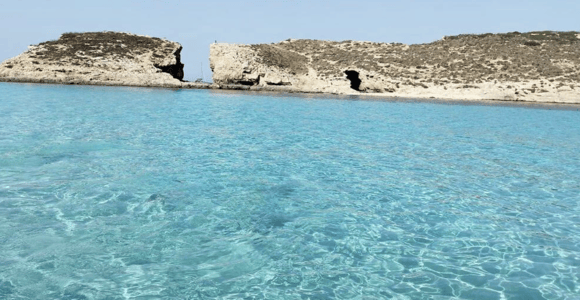 Mgarr/Cirkewwa: Comino, Gozo & Blue Lagoon Private Boat Trip