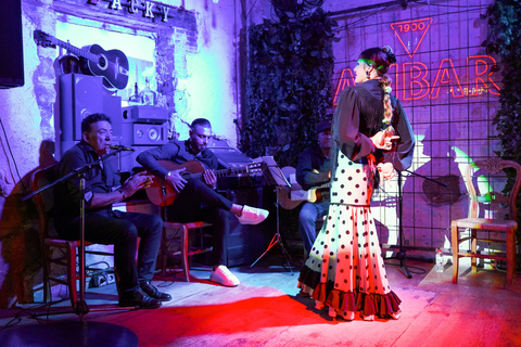Alicante: Fusion Flamenco Show and Gastronomy at Blacky Bar