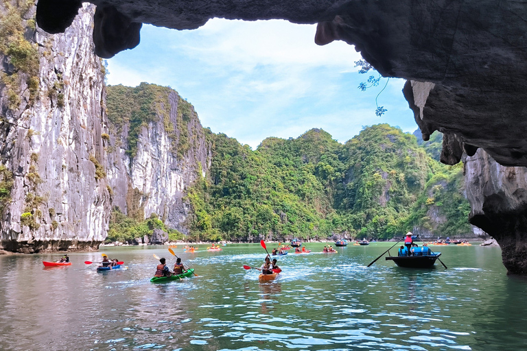 Hanoi Halong Luxus Tagestour mit PrivatkabineHalong-Luxus-Tagestour - Privatkabine, Abfahrt von Hanoi