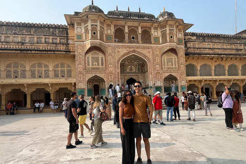 From Mumbai: 4-Day Golden Triangle Tour with Flights Tour Price without Hotels