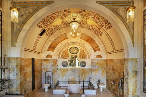 Stein: Guided tour of Count von Faber-Castell's castlePublic guided tour (German): Count of Faber-Castell's Castle