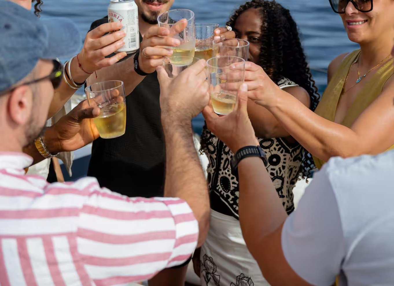 Marbella: Sejlads og delfinkiggeri med snacks og drinks