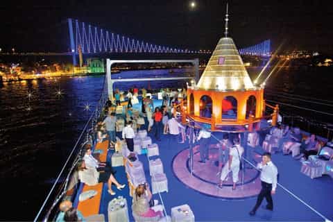 Bosphorus Dinner Cruise with Traditional Turkish Show