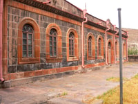 Privado, Museo Dzitoghtsyan, Fortaleza Negra, Iglesia Marmashen - Housity