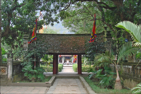 Från Hanoi: Hoa Lu &amp; Tam Coc med buffélunch &amp; cyklingFrån Hanoi: Hoa Lu och Tam Coc med lunchbuffé och cykling