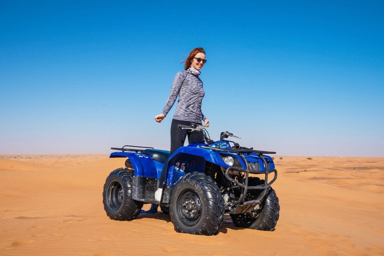 Dubai: avontuurlijke quadsafari, kamelenrit en zandbordenGedeelde tour met dubbele rit
