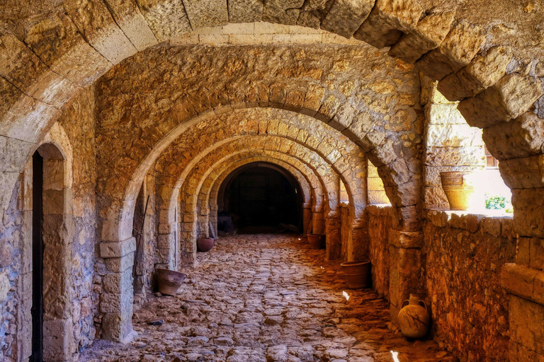 Crete Day Trip: Arkadi, Rethymno & Anogeia Small-Group Tour