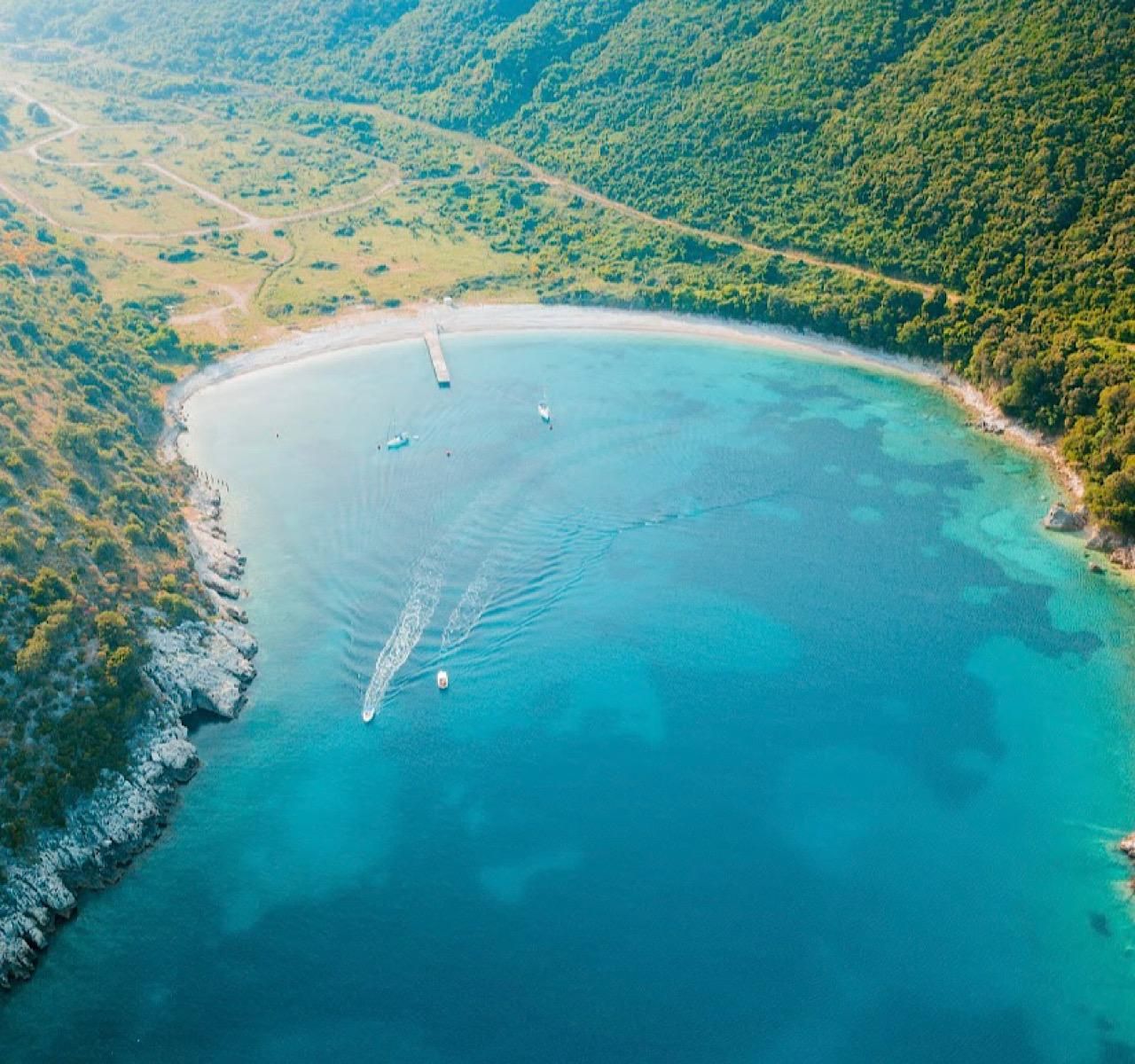Saranda: Krorez-Bootstour mit Schnorcheln und Strandbesuchen