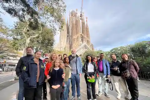 Najlepsze atrakcje Barcelony i Sagrada Familia Gaudiego z odbiorem z hotelu