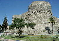 Private Guided Walk Tour of Reggio with Archeological Museum - Housity