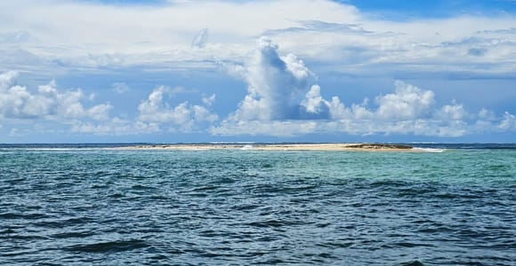Mauritius: 5 islands speedBoat Trip with snorkeling & BBQ
