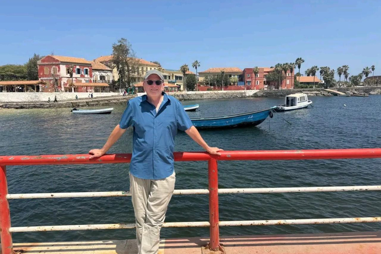 Saly: Dakar City and Goree Island Tour with Pickup