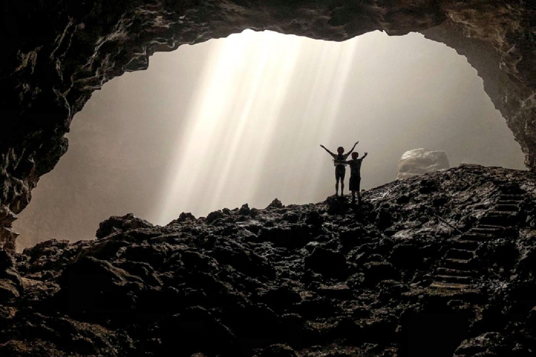 Yogyakarta: Excursión a la Cueva de Jomblang y a la Cueva de Pindul con almuerzo