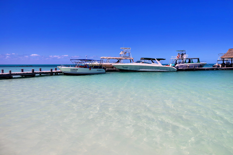 Isla Contoy Tour from Isla Mujeres and Cancun Isla Contoy Tour from Isla Mujeres