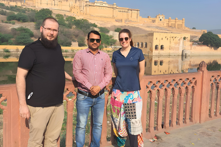 5-Day Historical Golden Triangle Tour of India-All Inclusive Private Tour with 5-Star hotel, Car, Driver and Guide
