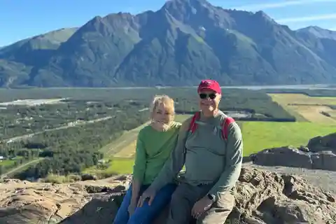 Palmer: Rocks, Rivers, Glaciers, and History Guided Hike