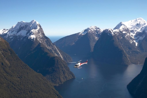 Milford Sound vuelos en helicóptero extendido y 3 aterrizajes