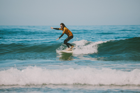 Lagos: Surf Lesson with Equipment, Transport, and Lunch