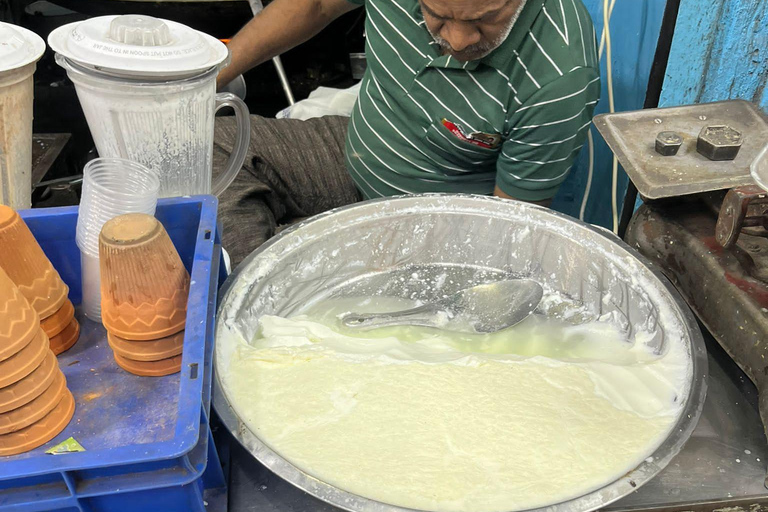 *INGEN SOCKER* : Old Delhi matupplevelse på gatan* INGEN SOCKER* Icke-vegansk matupplevelse