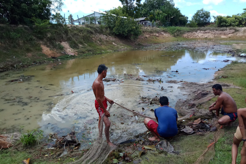 From Siem Reap: Floating Village, Lake, and Ox Cart Tour The Floating Village and Ox-cart Ride