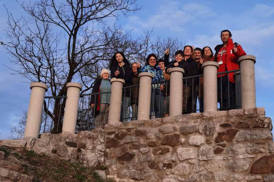 Ljubljana wunderschönes Schloss zu Fuß :) mit Guide auf Italienisch. Foto: GetYourGuide Ljubljana wunderschönes Schloss zu Fuß :) mit Guide auf Italienisch. Foto: GetYourGuide