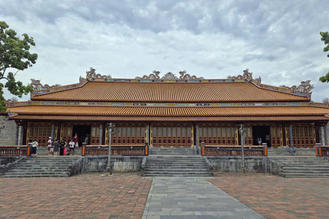 Da Nang: Private Hue Trip via Hai Van Pass