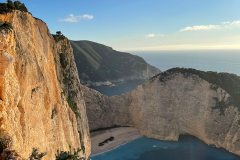 Zakynthos: Halvdagsutflykt Hav &amp; Land Utforskning höjdpunkter