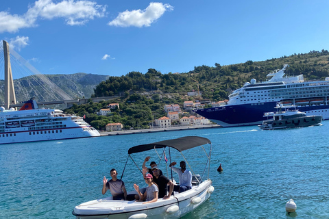 Dubrovnik: Traditional Boat Rental - Be Your Own Captain