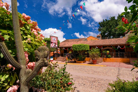 El Quelite: Molcajete Salsa and Tortilla Making Workshop