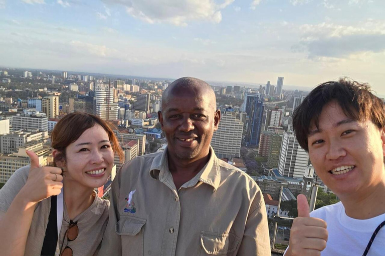 Tour a pie por la ciudad de NairobiNairobi: tour a pie guiado por la cultura y la historia