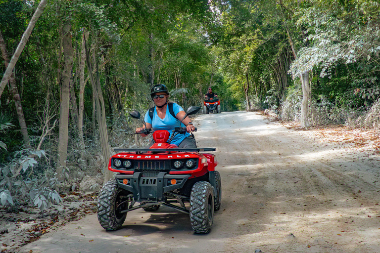 Aventure hors route en quad à Cozumel vers la grotte de Jadecozumel : aventure en quad hors route à la grotte de Jade