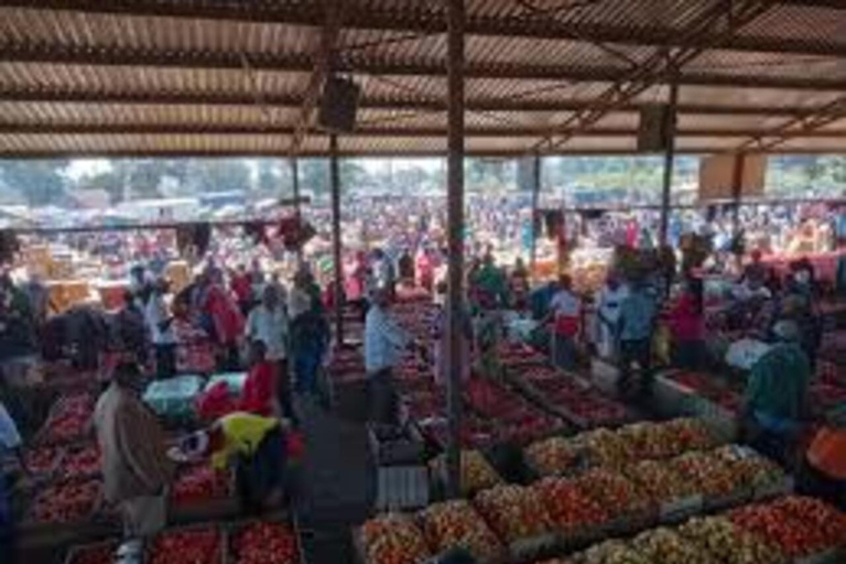 Nairobi: Muthurwa Market Guided Tour with Hotel Pickup