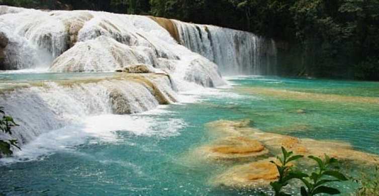 Saindo de San Cristobal: Água Azul e Ruínas de Palenque