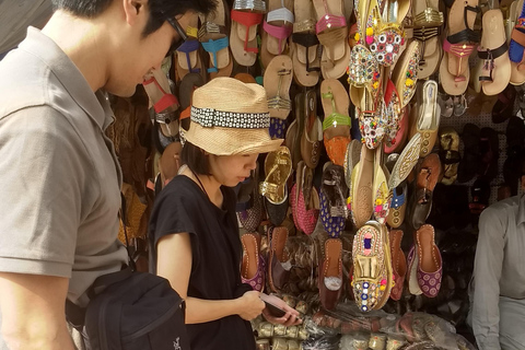 Mumbai: Tour de compras de moda com personal shopperMumbai: Experiência de personal shopper nos subúrbios