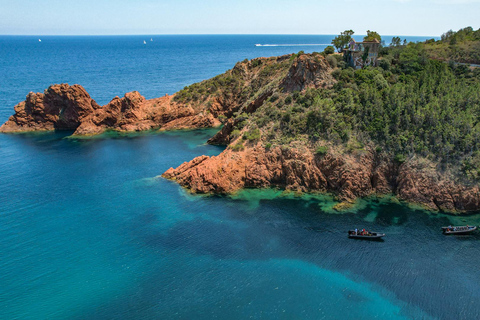 Cannes: excursión en barco por el macizo del EstérelCannes: Estérel Massif Boat Excursion