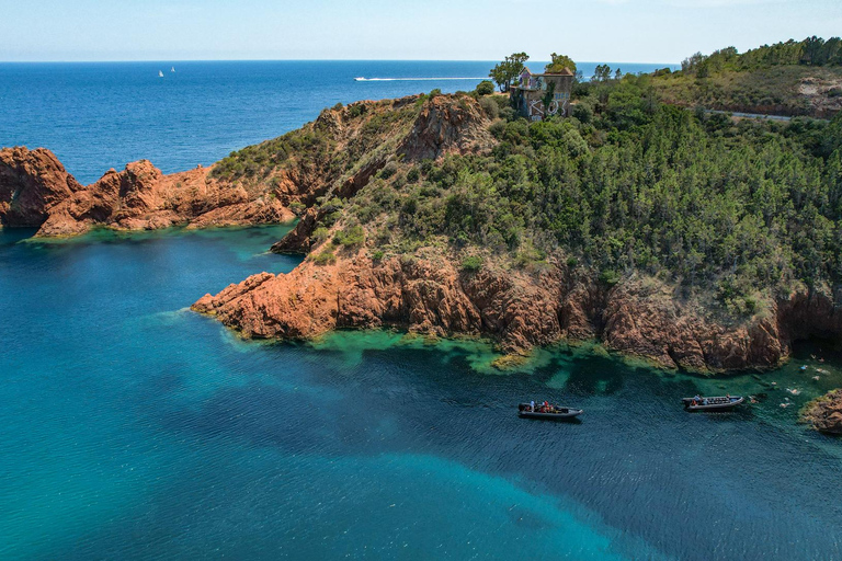 Cannes: excursión en barco por el macizo del EstérelCannes: Estérel Massif Boat Excursion