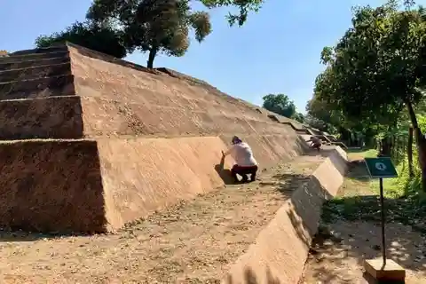 Zihuatanejo: Xihuacan Archaeological Tour with Museum Visit