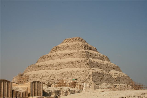 Au départ du Caire : Visite de Saqqara et des pyramides de MemphisVisite de groupe partagée