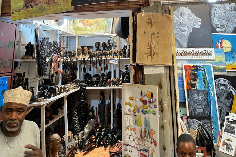 Tour del mercato Maasai di Arusha e del Museo della Tanzanite