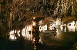 Maiorca: Escursione alle Grotte di Drach e alle Grotte di Hams (facoltative)