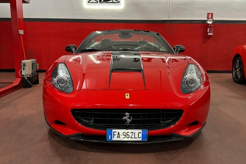 TestDrive Ferrari tour guidato delle zone turistiche di Roma