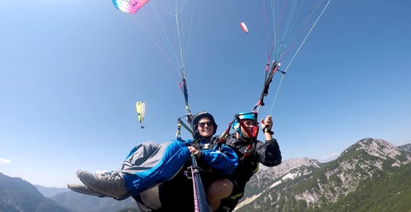 Bovec: Tandem-Gleitschirmfliegen in den Julischen Alpen