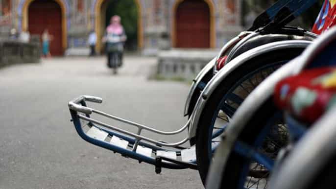 hue city by cycle rickshaw halfday private tour