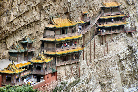 Yungang Grottoes and Hanging Temple: Private Full-Day Tour