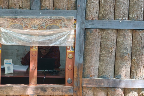 7-Days in Bhutan with River Rafting, Farm Lunch & Stone Bath