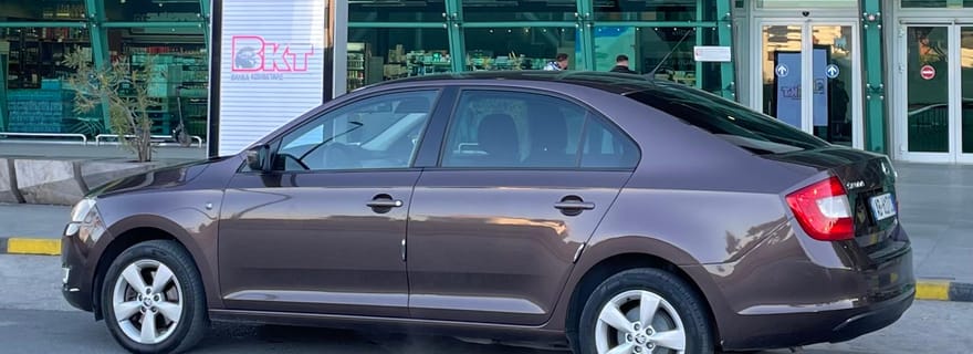 Transferts privés, Transferts en van, Location de voiture, Excursions journalières