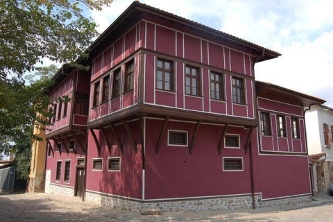 Plovdiv y monasterio de Bachkovo: tour desde SofíaTour por Plovdiv y el monasterio de Bachkovo en inglés